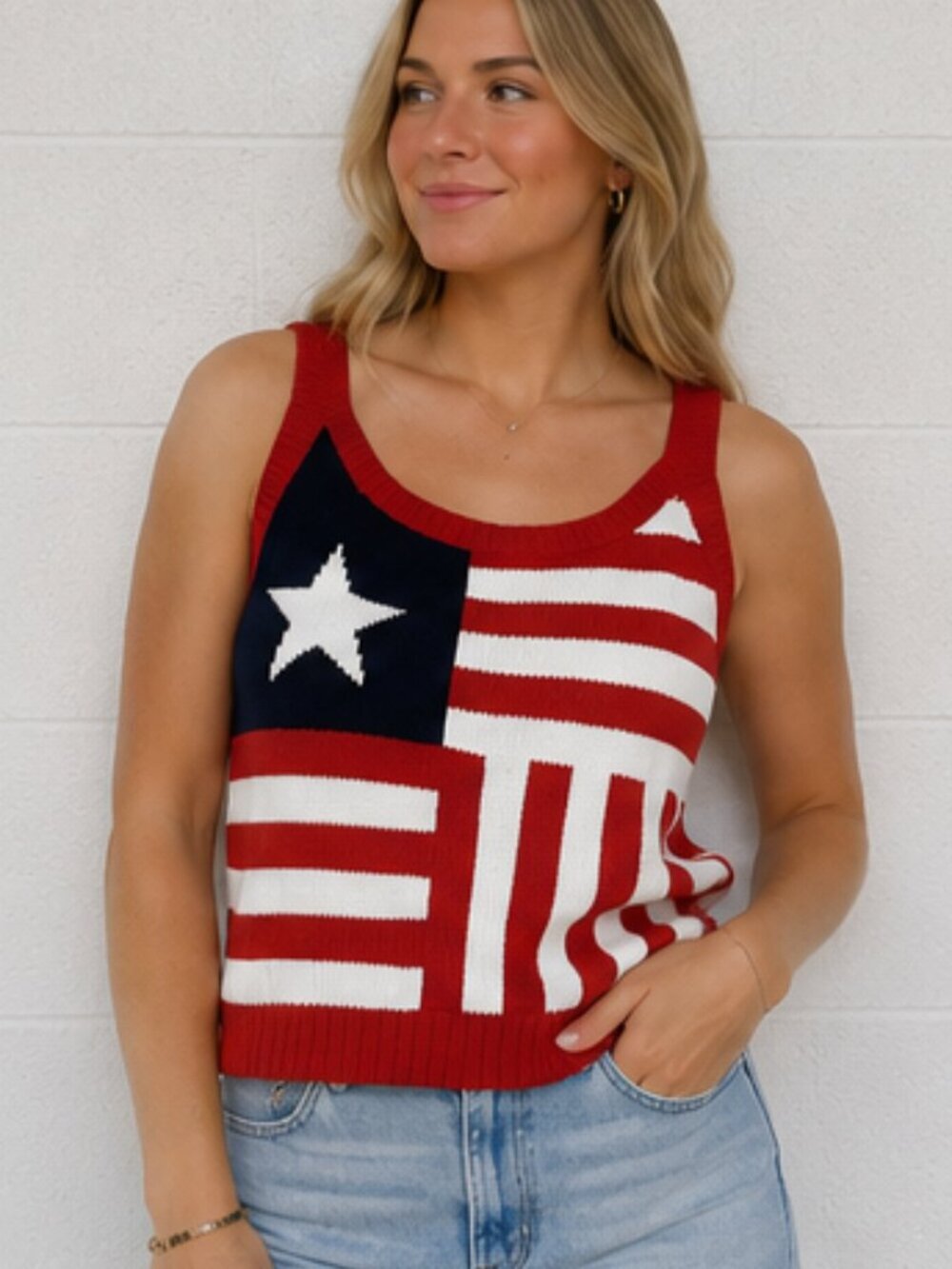 Red and White Star Striped Tank Top sweater Tommy Hilfiger medium
